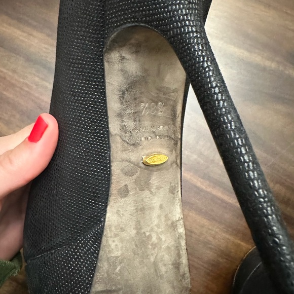 Sergio Rossi pep toe heels. Size 38.5. Black platform - Picture 3 of 14